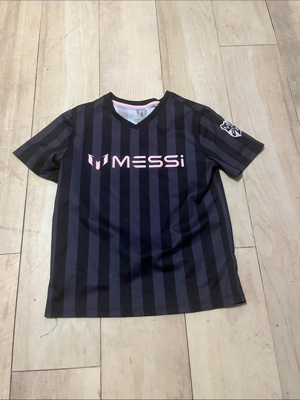 Messi - Black & Pink Athletic Tee with arm patch size 10/12